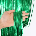 Tenda a frange verde metallizzato da 2 metri per decorazione di pareti e sfondo di feste - 1*2 Metri / Verde Opaco