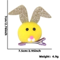 Fermaglio pasquale con coniglio di peluche giallo, orecchie glitterate e base viola - Orecchie Oro Chiaro Coniglio Giallo