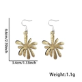 Goldene Ohrhänger in Blütenform mit Textur, Größe 6,6 cm x 3,4 cm für Silvesterpartys - Neujahr Ohrringe / Gold Feuerwerk Stil