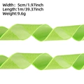 Detail von 5 cm hellgrünem Netzband mit Maßen und gewellter Textur - 1m (5cm Breit) / Grün