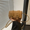 Khaki Mini-Umhängetasche mit Krokodil-Prägung und schmalem Schultergurt für Damen - Khaki