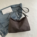 Bolso tote vintage marrón oscuro en ante mate con correa de cuero y hebilla metálica - Marrón