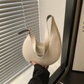 Elegante bolso hobo de media luna blanco crema para mujer con hebilla de metal dorado - Blanco
