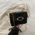 Sac bandoulière chic en tweed noir avec boucle dorée et bandoulière en chaîne - Noir