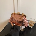 Chique roze pailletten avondtas met gouden ketting en ringhandvat voor elegante feesten - Roze