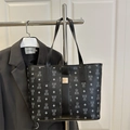 Borsa tote nera in pelle con stampa di orsetti e fibbia quadrata in metallo dorato - Nero