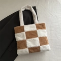 Borsa tote in peluche a scacchi marroni e bianchi con morbido manico per l'autunno - Cachi