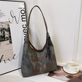 Borsa Hobo in tela grigia con scritte in pelle WIO WIO e foulard di seta a motivi - Con Ciondolo / Marrone Scuro