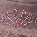 6er-Set rote und weiße Zuckerstangen-Anhänger für die Weihnachtsbaum-Dekoration - Rot Weiß Gestreift (6er Pack)