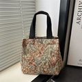 Beige floral jacquard tote bag with vintage red and blue patterns and black canvas handles - Style 5 (Beige Red Floral)
