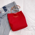 Grande borsa tote in tela rossa con manici di perline e ricamo giallo artistico - Rosso