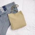 Khaki Canvas-Einkaufstasche mit bunten Perlen-Griffen und eleganter Stickerei - Gelb