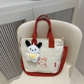 Borsa tote in tela bianco sporco con manici rossi e stampa orso e ciondolo di peluche - Con Ciondolo / Rosso
