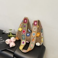 Handgehäkelte Schultertasche in Beige mit bunten 3D-Sonnenblumen-Mustern - Gewebte Tasche & Hut Set / Khaki