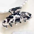 Large black and white marble acetate hair claw clip for elegant women hairstyles - Cow White (9CM)