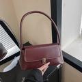 Minimalist rectangular baguette bag in burgundy faux leather with gold metallic square buckle - Burgundy