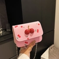Borsa a tracolla in pelle PU rosa con stampa di ciliegie e chiusura con ciliegie - Rosa