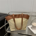 Schicke Strohtasche in Beige mit braunem Kunstlederbesatz und stabilen Henkeln - Groß / Khakibraun