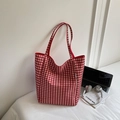 Große Canvas-Tragetasche mit rot-weißem Karomuster und Fashion-Webetikett - Burgunderrot