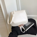 Borsa a sella minimalista bianco crema con tracolla regolabile in pelle PU fine - Bianco