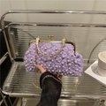 Bolso cuadrado lavanda chic con rosas de tela 3D, perlas y correa de cadena dorada - Morado