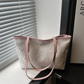 Grand sac cabas avec motif jacquard crème et violet et bandoulières roses chic - Rose