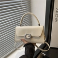 Bolso bandolera blanco crema brillante con hebilla G plateada de cristales - Blanco