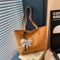 Yellow faux leather tote bag with pleated texture and white flower charm for women - With Charm / Brown