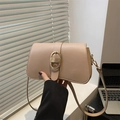 Bolso de hombro chic color té con leche en ecopiel con hebilla de metal dorado - Caqui