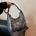Bolso tote retro gris de gran capacidad con correas marrones y detalle triangular - Negro