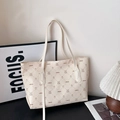Borsa tote in pelle PU bianco crema con jacquard a orso e grande capacità interna - Bianco
