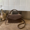 Vintage Handtasche aus braunem Wildleder mit Leopardenmuster und Golddetails - Braun
