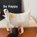 Sac bandoulière demi-lune à carreaux jaunes avec motif étoiles et breloque étoile - Sans Pendentif / Blanc