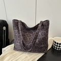 Retro leopard print tote bag with large capacity and durable double shoulder straps - Black