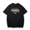 Losvallend zwart heren T-shirt van katoen met Ruthless-print en basketbalafbeeldingen - M / Zwart Goud