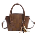 Retro caramel woven handbag for women with beaded tassel charm and shoulder strap - 19*10.5*17 / Brown