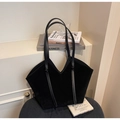 Bolso tote grande de ante negro retro con diseño en V y asas con detalles de nudos - Negro