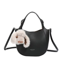 Bolso de mano de cuero negro en forma de media luna con colgante de conejo de peluche - Con Colgante / Negro
