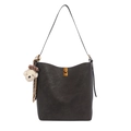 Minimalistische dunkelbraune Beuteltasche mit Goldverschluss und Plüschbär-Anhänger - Großer Stil / Ebenholz