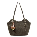 Borsa tote vintage verde oliva con spalline regolabili e ciondolo a forma di orsetto - Con Ciondolo / Verde