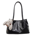 Sac fourre-tout noir minimaliste en cuir brillant avec breloque lapin et longues anses - Avec Pendentif / Noir