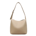 Sac bandoulière élégant en cuir beige grainé avec bandoulière réglable et boucle argent - Abricot Beige