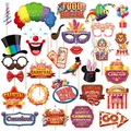 Set de 25 accesorios para fotos de circo y carnaval con máscaras de payaso y sombreros - Accesorios para Fotos de Carnaval / 30 Piezas