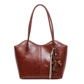 Borsa tote vintage marrone in similpelle con ciondolo a forma di orso e nappine - Con Ciondolo / Marrone