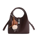 Sac seau marron foncé avec motif litchi poignées rondes et pendentif charmant - Avec Pendentif / Marron