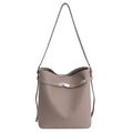 Borsa a secchiello in pelle grigio elefante con trama litchi e chiusura in metallo - Grigio