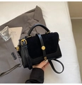 Borsa a tracolla nera opaca con finiture dorate e inserti in pelle scamosciata - Nero