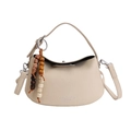 Sac bandoulière beige crème élégant avec grain litchi et breloques en bois - Avec Pendentif / Blanc