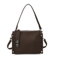 Borsa minimalista marrone scuro con texture in pelle martellata e chiusura a girello - Marrone