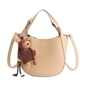 Sac hobo minimaliste en cuir grainé beige avec un joli pendentif ours marron - Avec Pendentif / Kaki